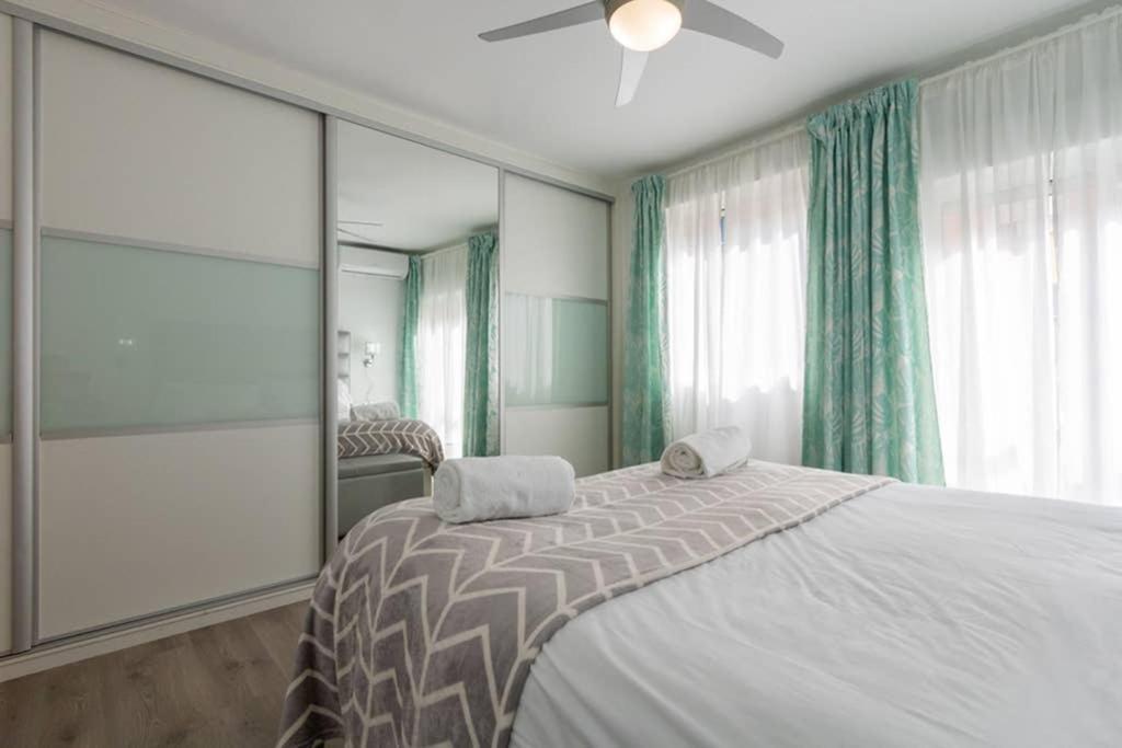 Apartamento Triana Maestro Deluxe Sevilla Exterior foto