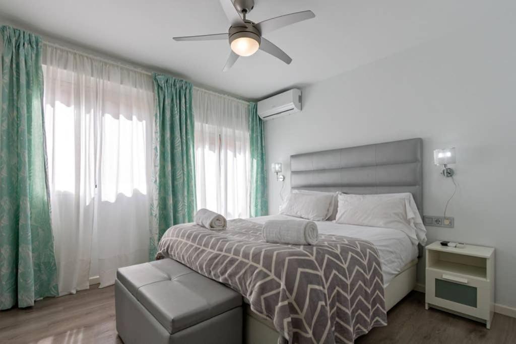 Apartamento Triana Maestro Deluxe Sevilla Exterior foto