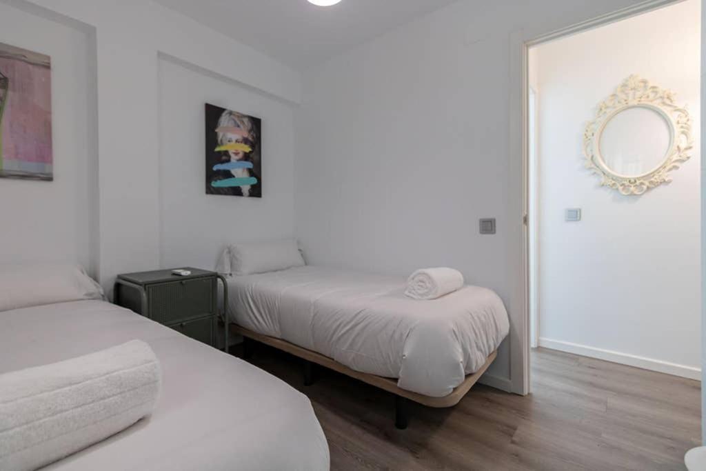 Apartamento Triana Maestro Deluxe Sevilla Exterior foto