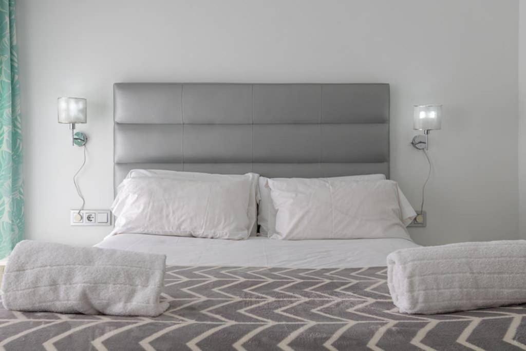 Apartamento Triana Maestro Deluxe Sevilla Exterior foto